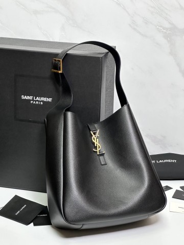 Yves Saint Laurent Le 5 à 7 сумка #928791RR