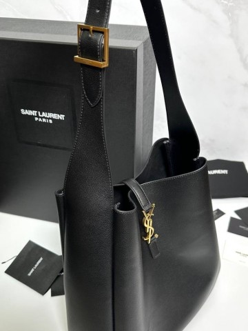 Yves Saint Laurent Le 5 à 7 сумка #928791RR