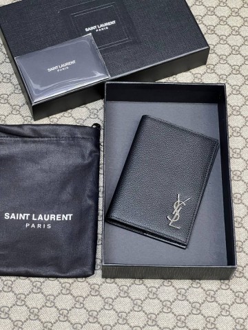 Yves Saint Laurent обложка на паспорт #959429WD