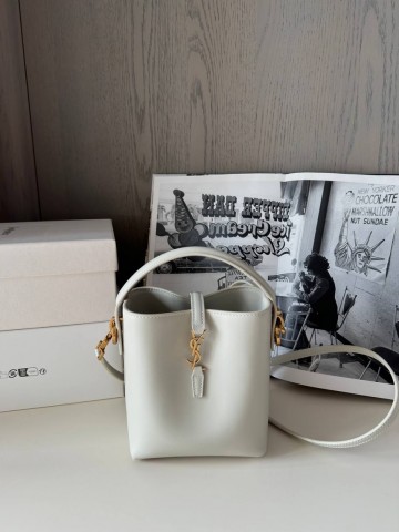 Yves Saint Laurent Gaby сумка #981148RN