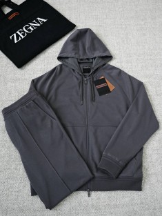 Ermenegildo Zegna костюм