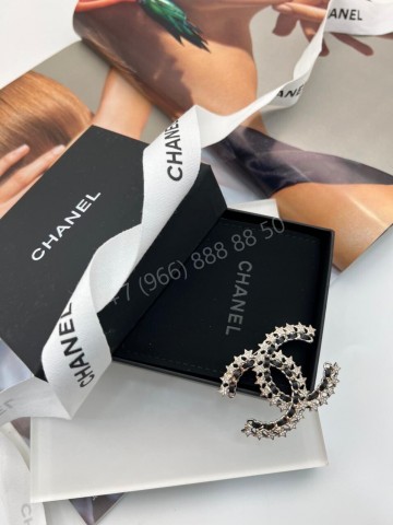 Брошь CHANEL
