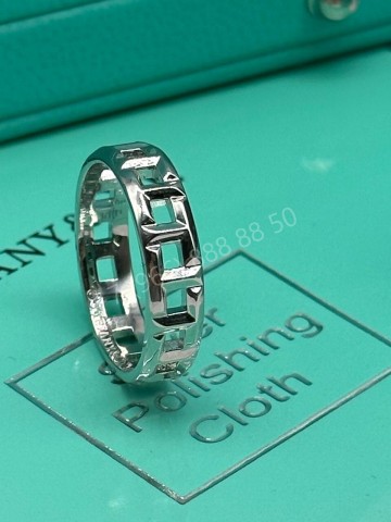 Кольцо Tiffany & Co.