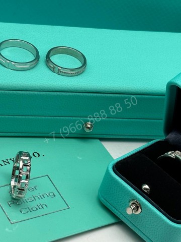 Кольцо Tiffany & Co.