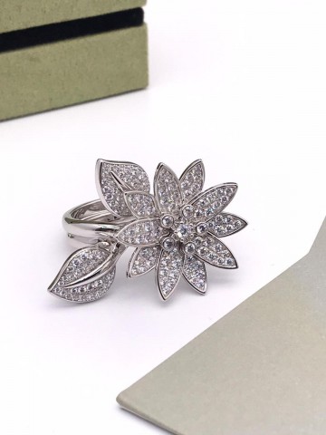 Кольцо Van Cleef & Arpels