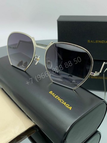 Солнцезащитные очки Balenciaga