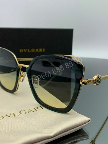 Солнцезащитные очки Bvlgari