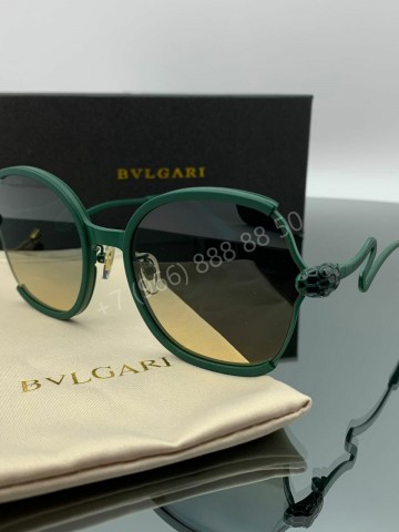 Солнцезащитные очки Bvlgari