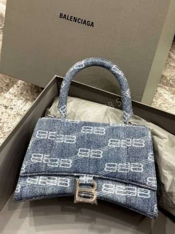 Сумка Balenciaga