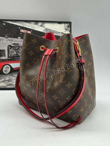 Сумка Louis Vuitton