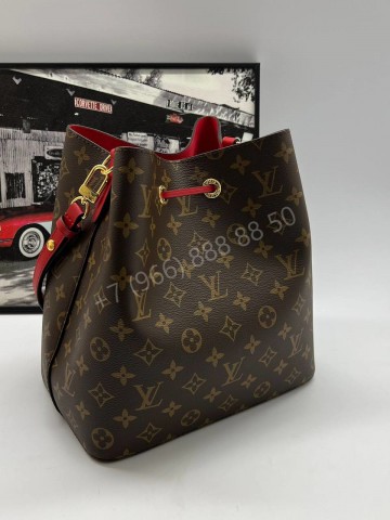 Сумка Louis Vuitton