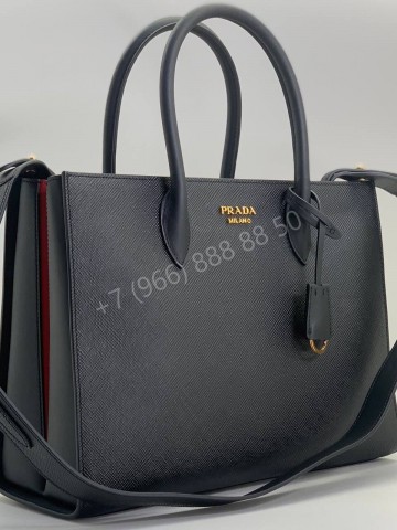 Сумка Prada