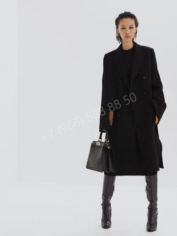 Пальто Fendi