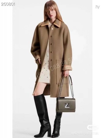 Пальто Louis Vuitton