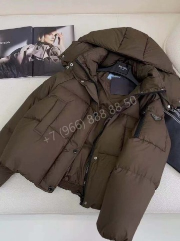 Пуховик Prada