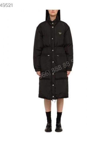Пуховик Prada