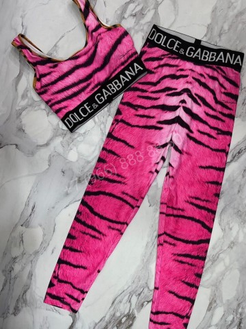 Костюм Dolce&Gabbana
