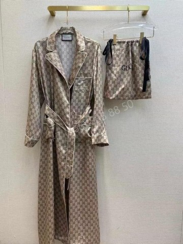 Халат Gucci