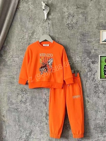 Костюм KENZO