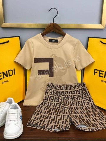 Костюм Fendi