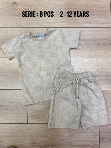Костюм Gucci