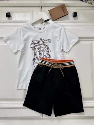 Шорты Burberry