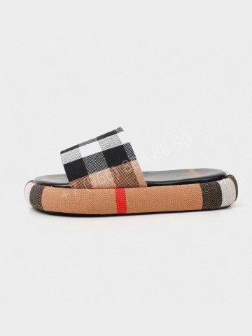 Шлепанцы Burberry