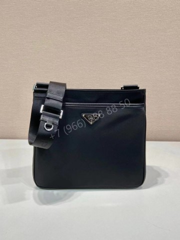 Сумка-мессенджер Prada