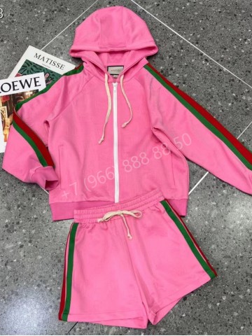Костюм Gucci