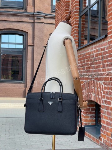 Деловая сумка Prada