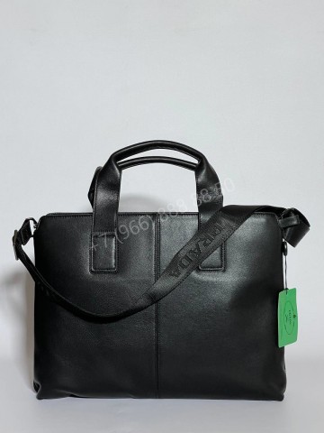 Деловая сумка Prada