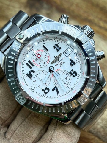 Часы Breitling