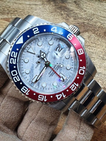 Часы Rolex