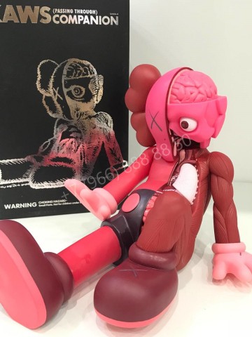 Фигурка Kaws