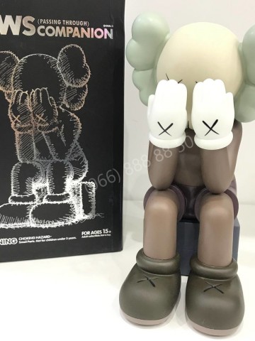 Фигурка Kaws