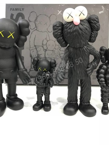 Фигурка Kaws