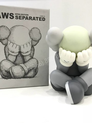 Фигурка Kaws
