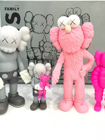Фигурка Kaws