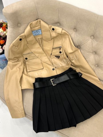 Кожаная куртка Prada