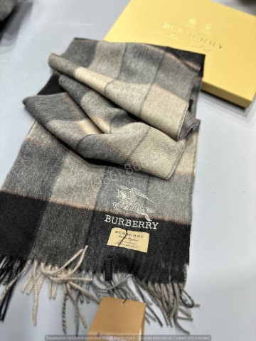 Шарф Burberry