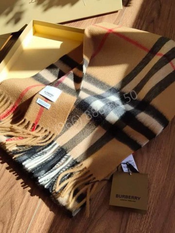 Шарф Burberry
