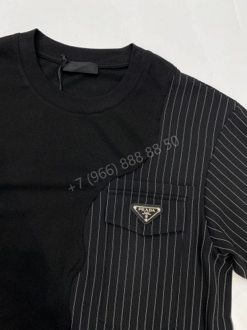Футболка Prada