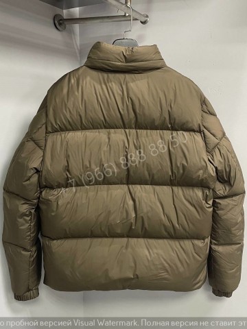 Пуховик Moncler