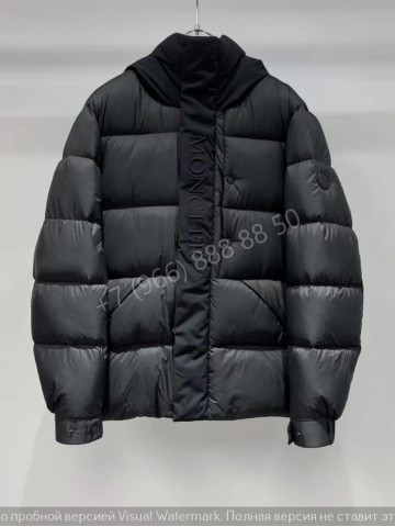 Пуховик Moncler