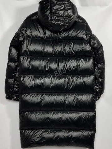 Пуховик Moncler