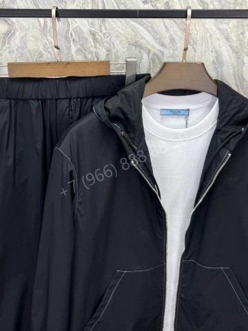 Спортивный костюм Prada