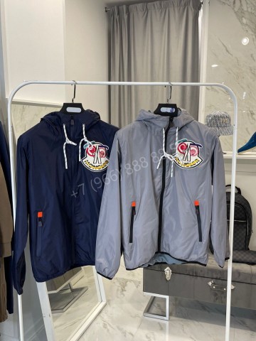Ветровка Moncler