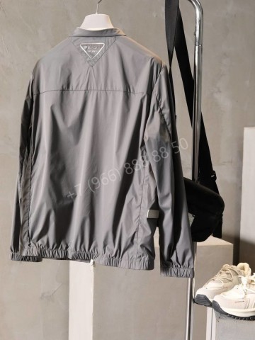 Ветровка Prada